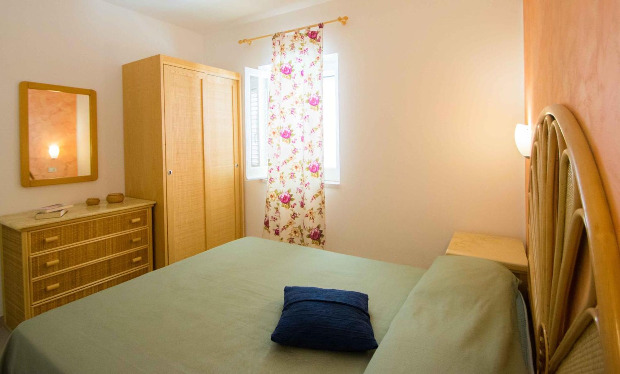Hotel Resort Rocca Di Vadaro Capo Vaticano Bilik gambar